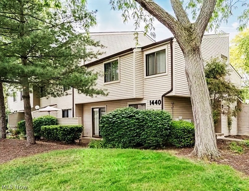 1440 Cedarwood Drive Westlake OH 44145