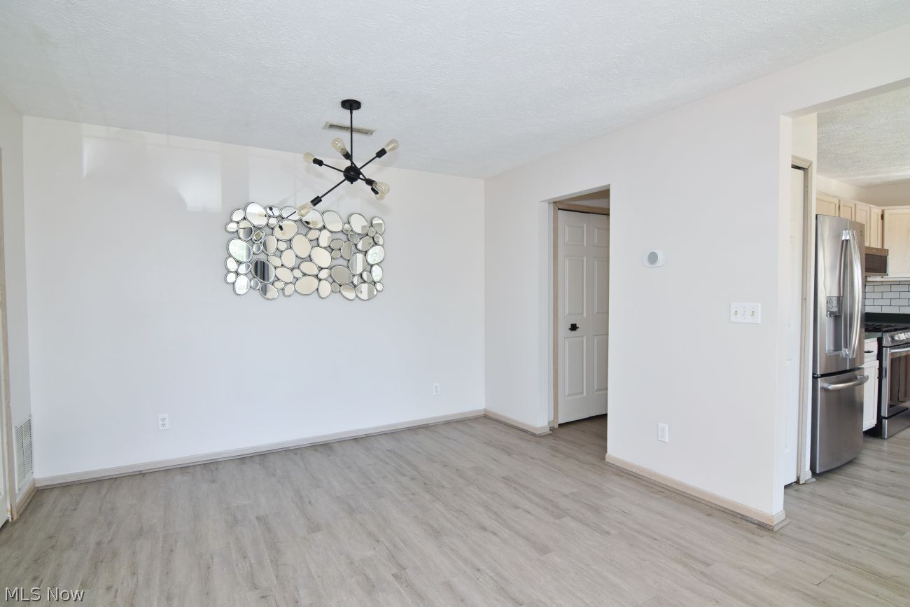 864 Tollis Broadview Heights OH 44147