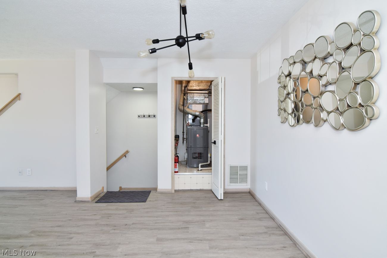 864 Tollis Broadview Heights OH 44147