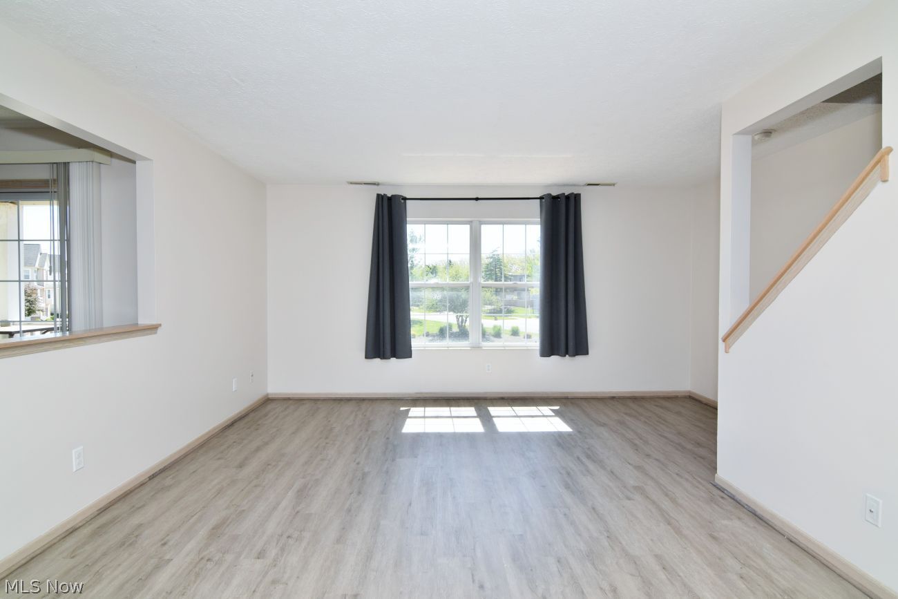 864 Tollis Broadview Heights OH 44147