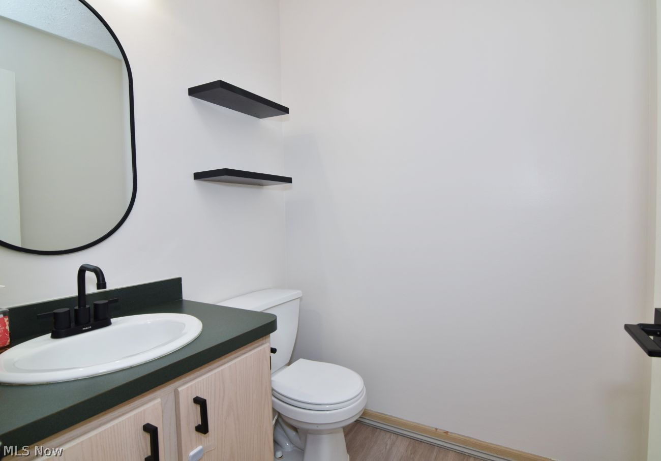 864 Tollis Broadview Heights OH 44147