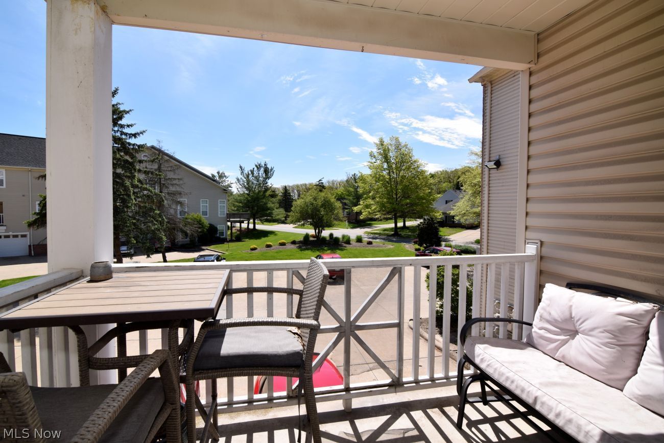 864 Tollis Broadview Heights OH 44147