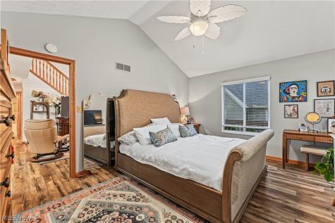 1284 Canyon View Road Sagamore Hills OH 44067