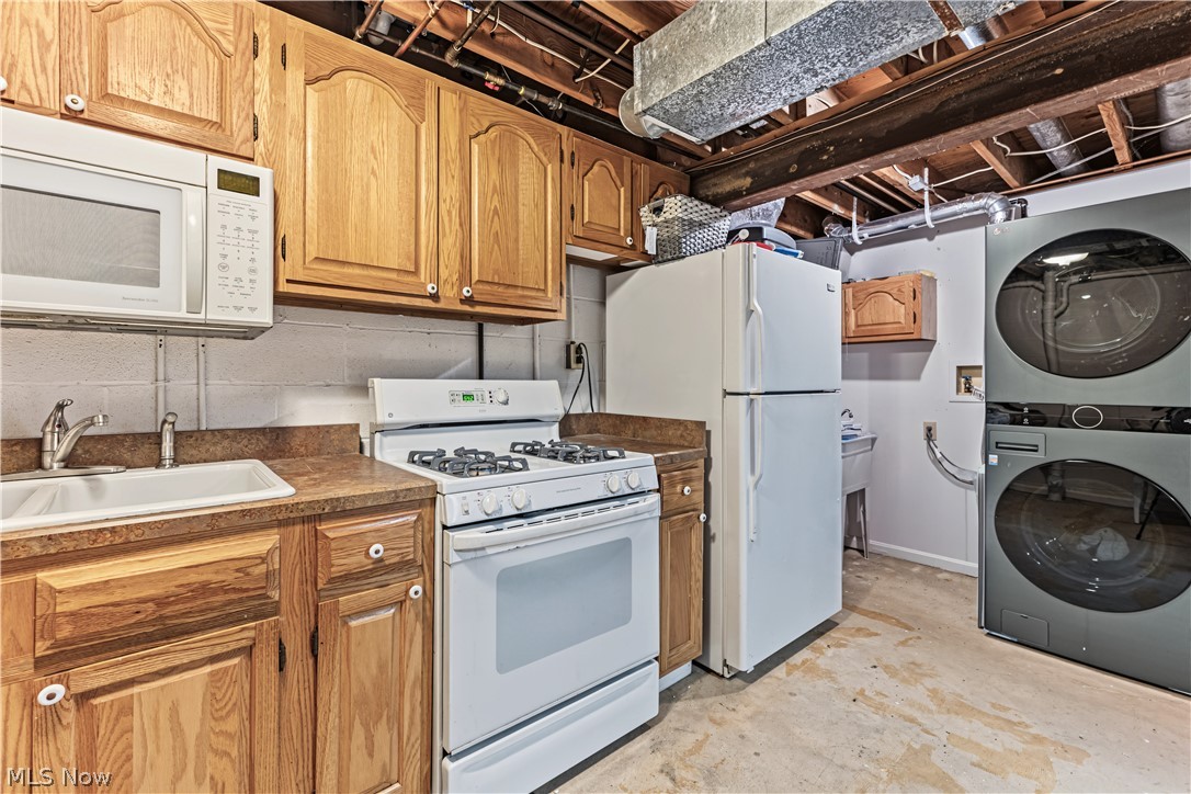 1284 Canyon View Road Sagamore Hills OH 44067