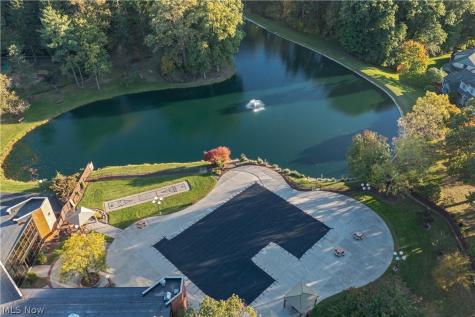 1284 Canyon View Road Sagamore Hills OH 44067