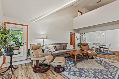 1284 Canyon View Road Sagamore Hills OH 44067