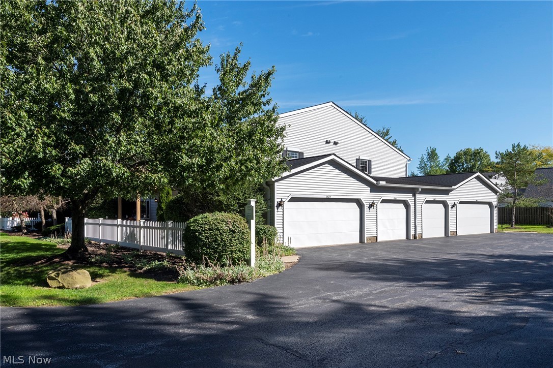 17677 Eastbrook Trail Chagrin Falls OH 44023