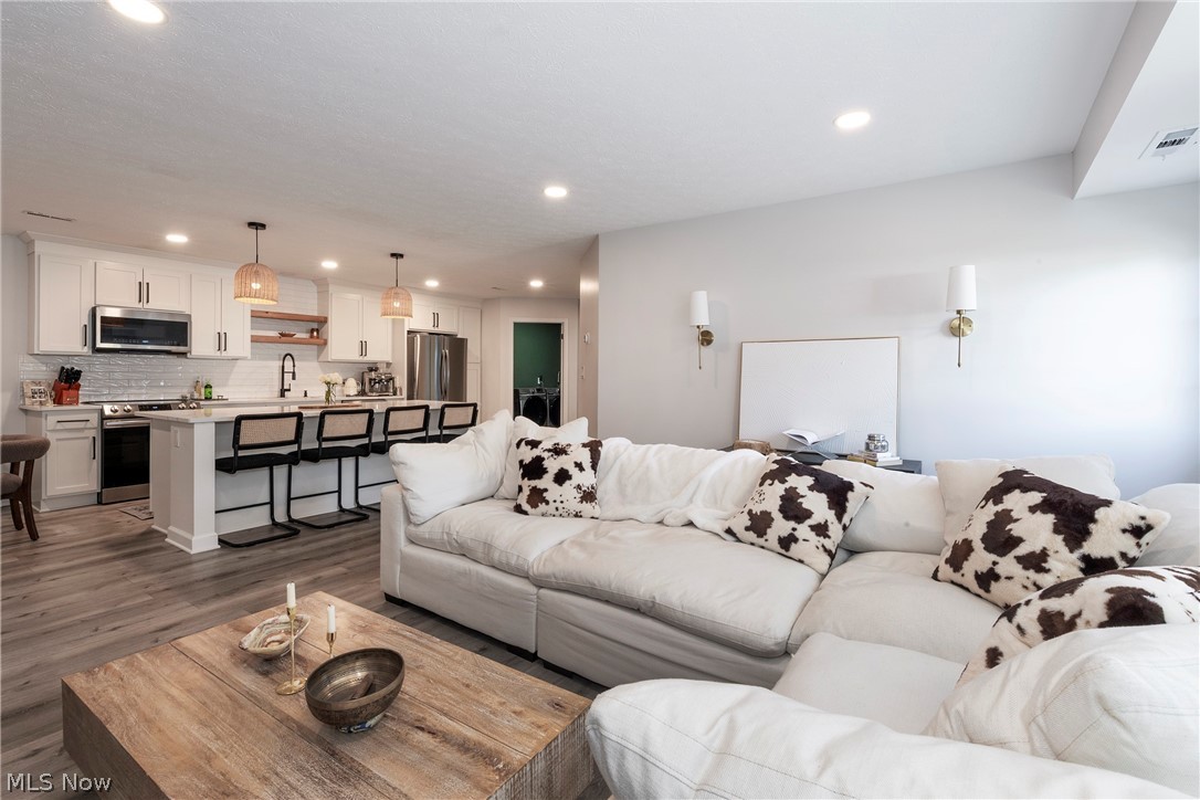 17677 Eastbrook Trail Chagrin Falls OH 44023