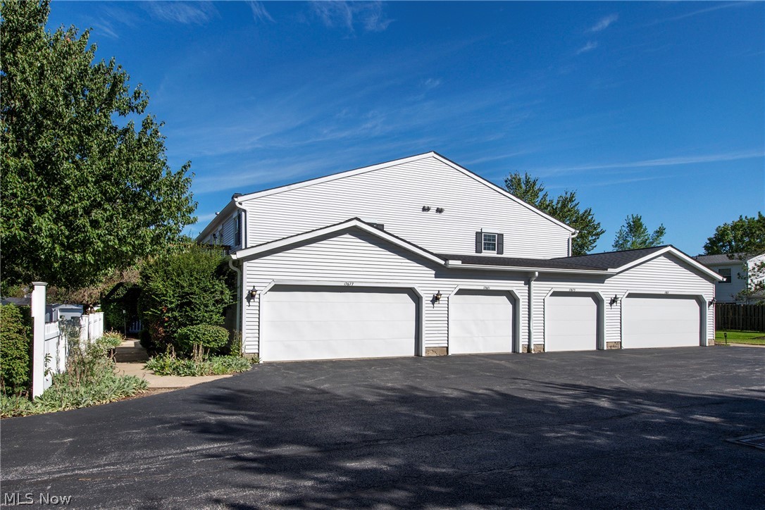 17677 Eastbrook Trail Chagrin Falls OH 44023