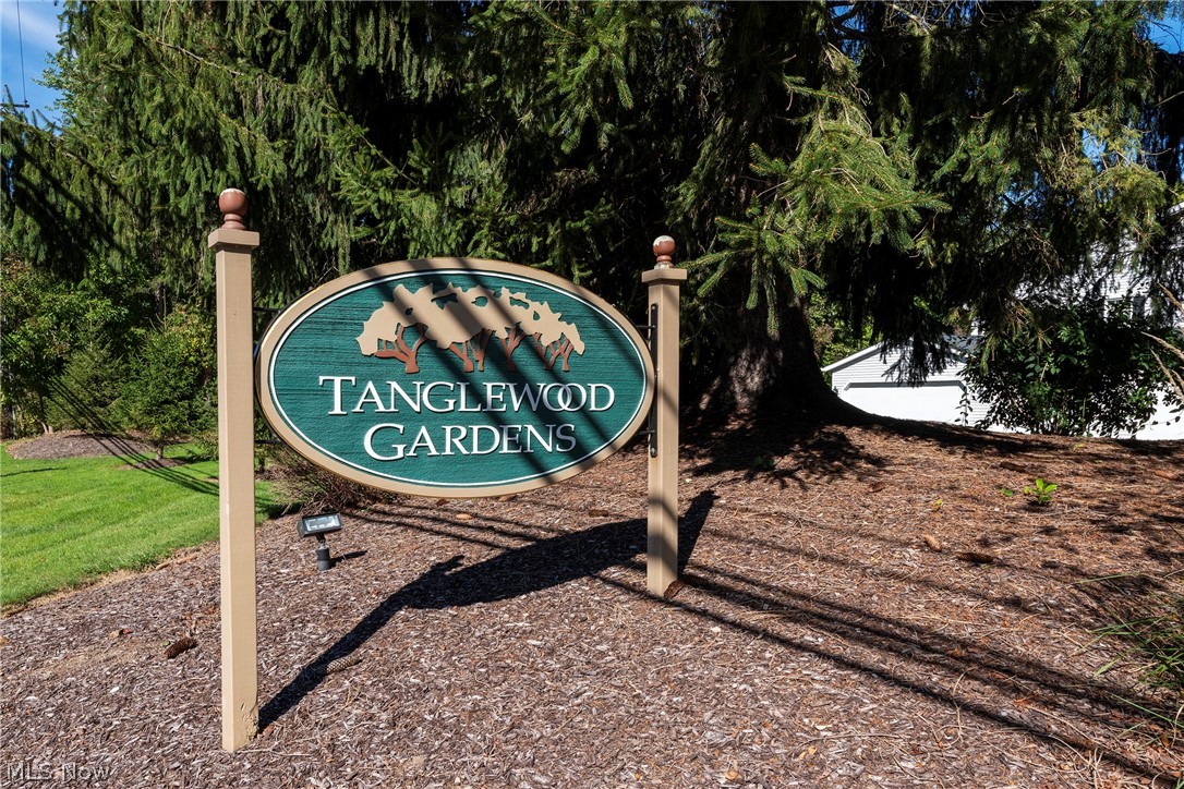 17677 Eastbrook Trail Chagrin Falls OH 44023