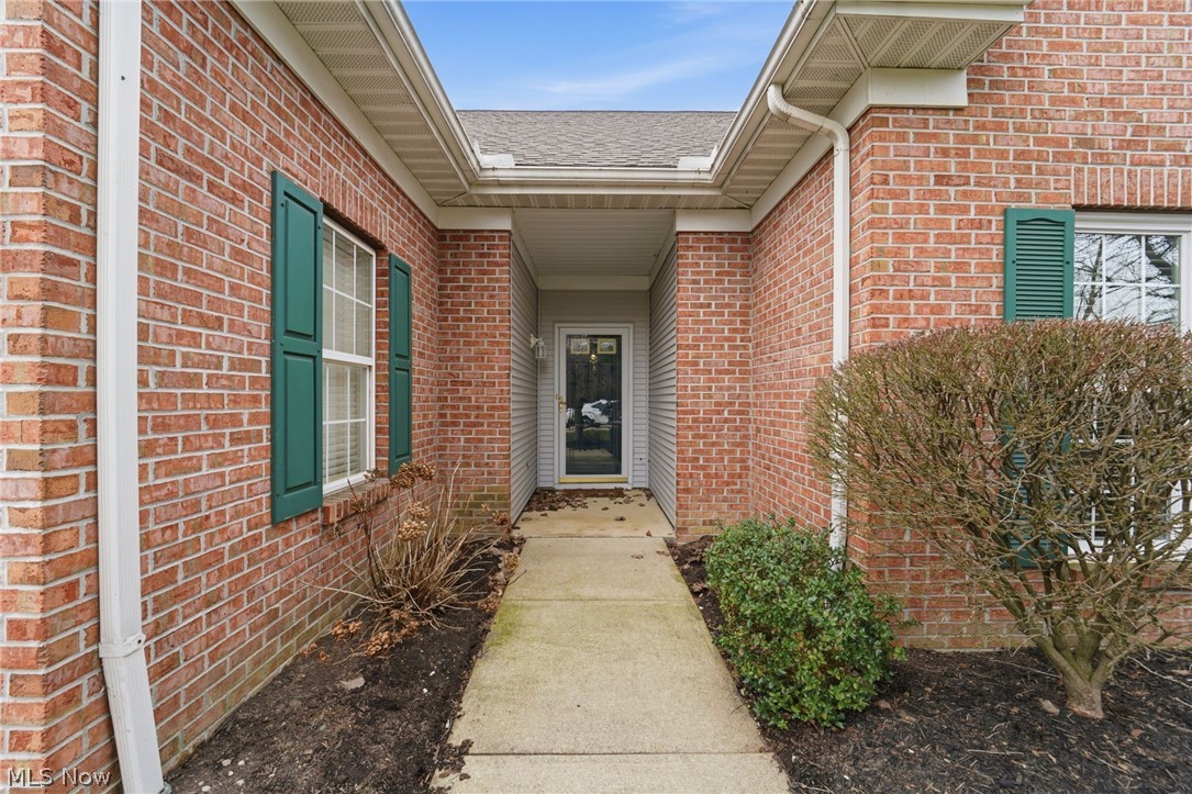 737 Elmwood Point Aurora OH 44202