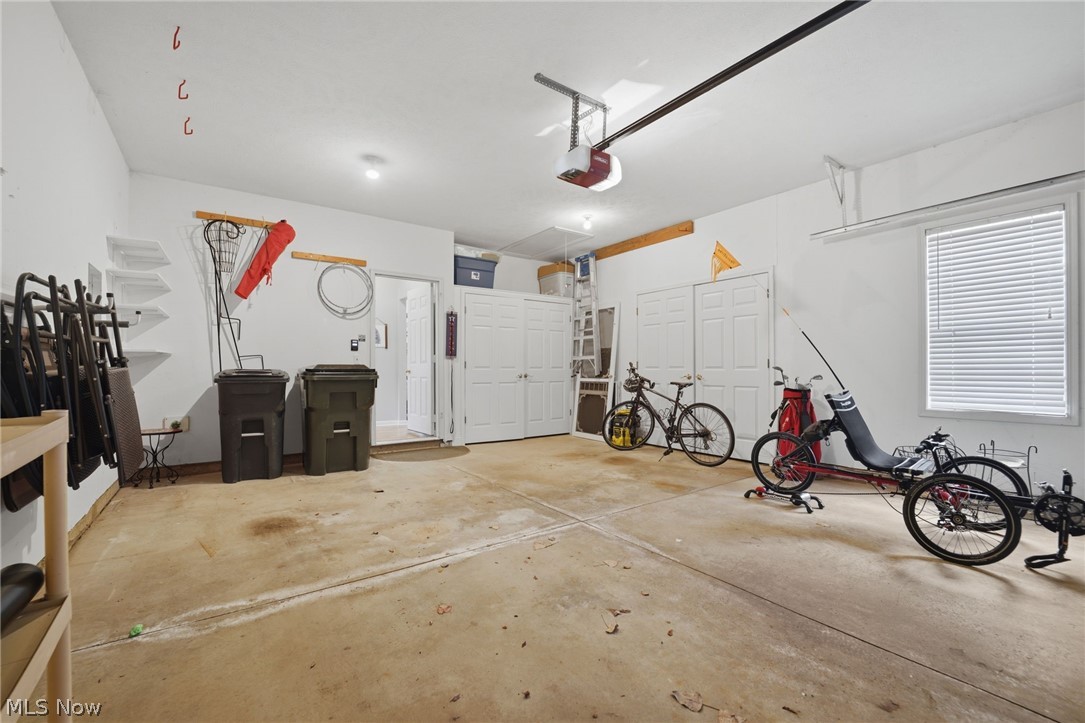 737 Elmwood Point Aurora OH 44202