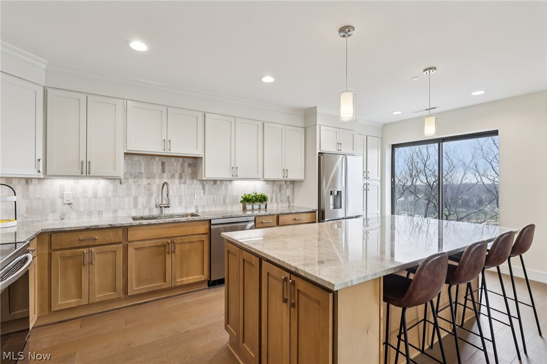 27500 Cedar Road Beachwood OH 44122