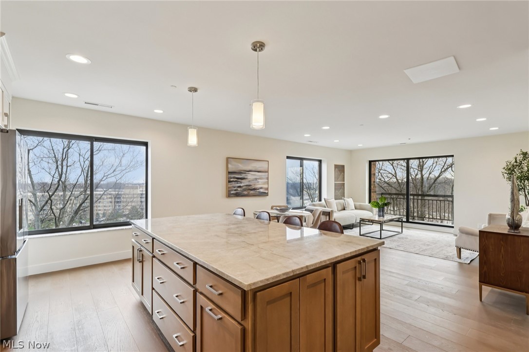 27500 Cedar Road Beachwood OH 44122