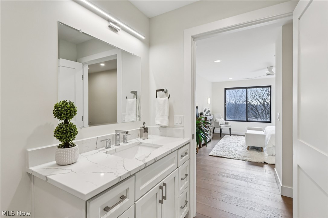 27500 Cedar Road Beachwood OH 44122