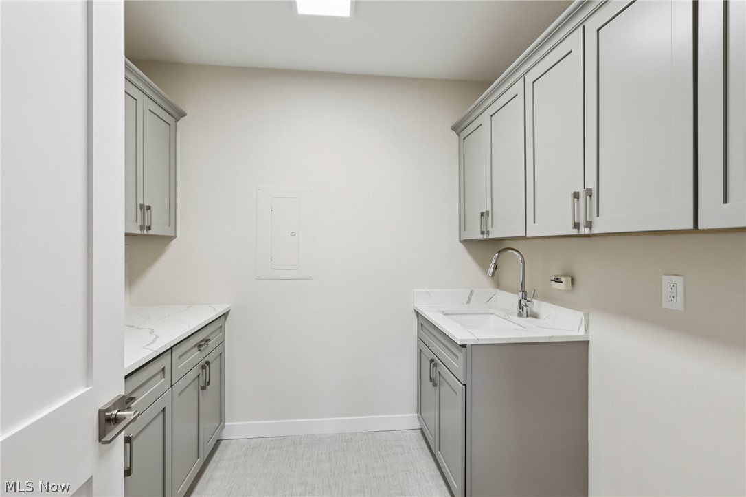 27500 Cedar Road Beachwood OH 44122