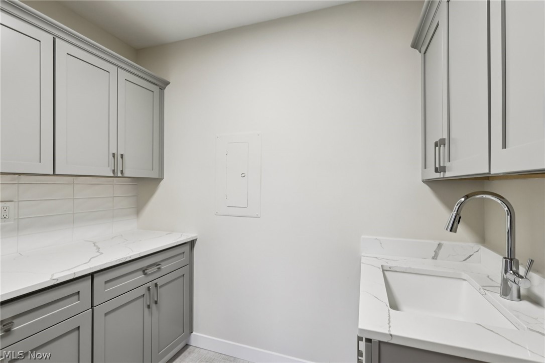 27500 Cedar Road Beachwood OH 44122