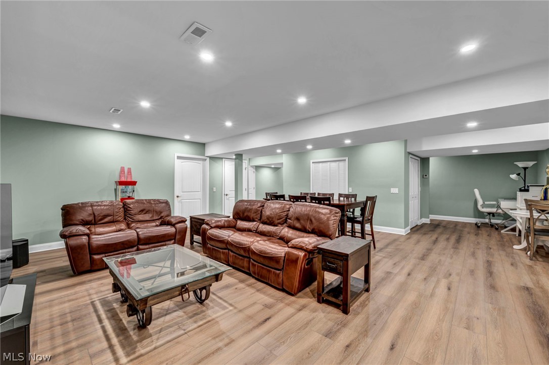 11253 Hygrove Drive Painesville OH 44077