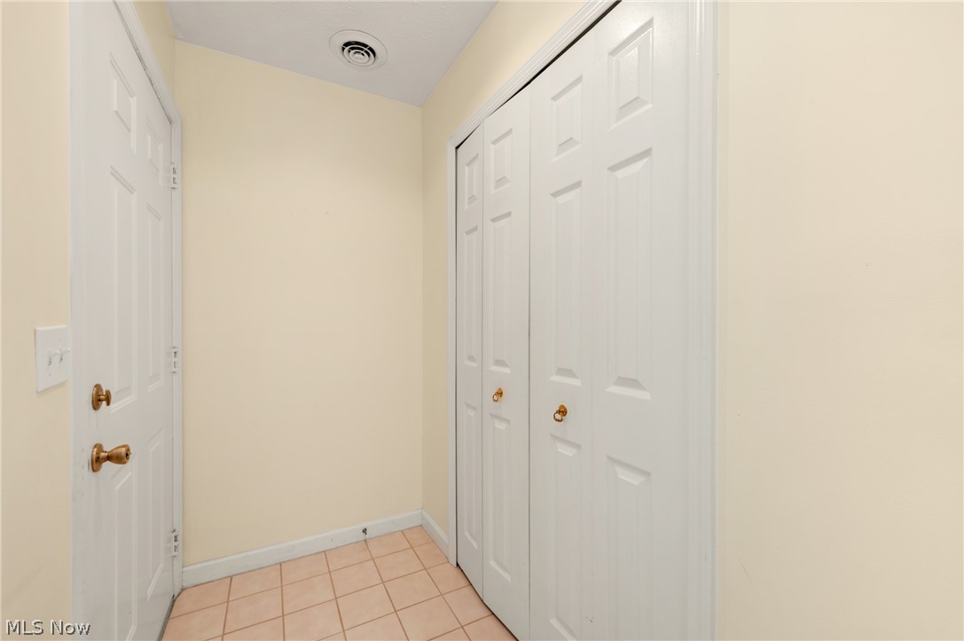 8222 Cyrus Lane Northfield OH 44067