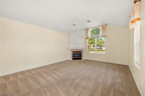 8222 Cyrus Lane Northfield OH 44067