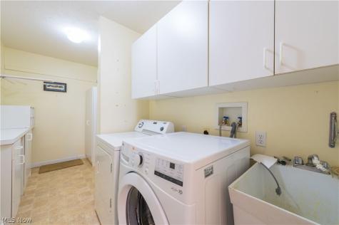 8222 Cyrus Lane Northfield OH 44067