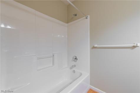 8222 Cyrus Lane Northfield OH 44067