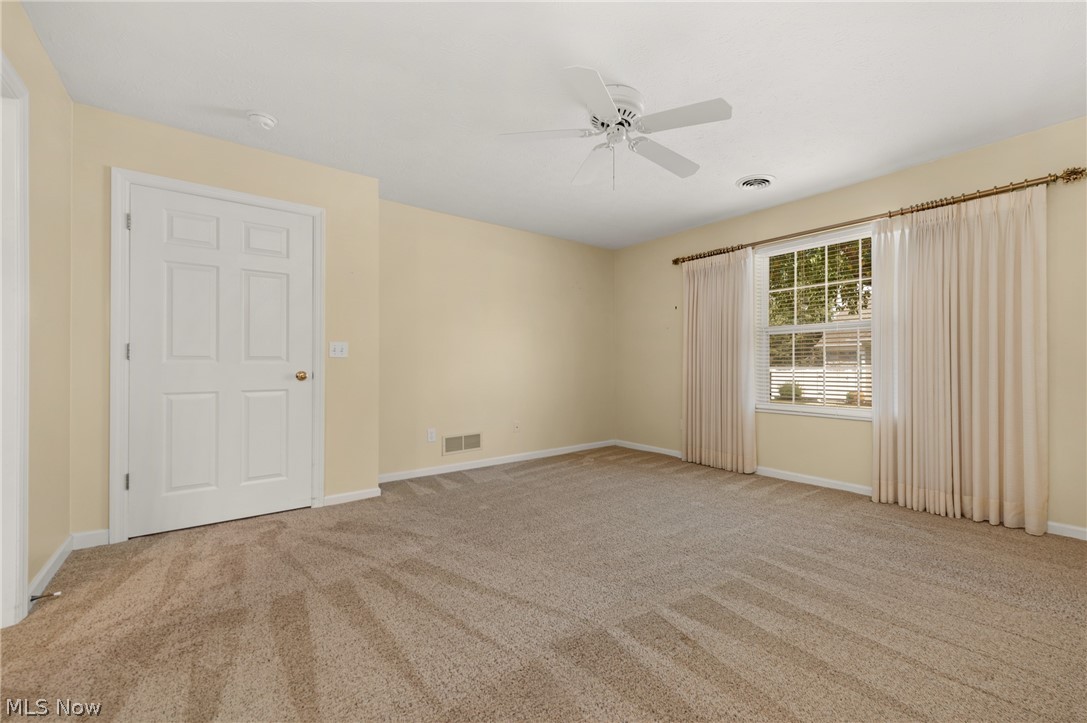 8222 Cyrus Lane Northfield OH 44067