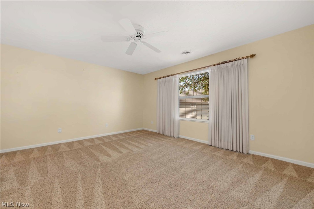 8222 Cyrus Lane Northfield OH 44067