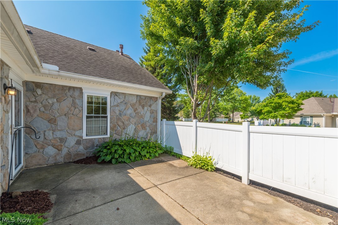 8222 Cyrus Lane Northfield OH 44067