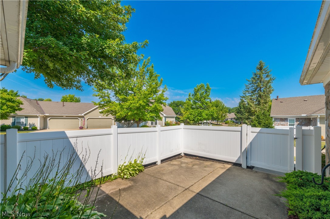 8222 Cyrus Lane Northfield OH 44067