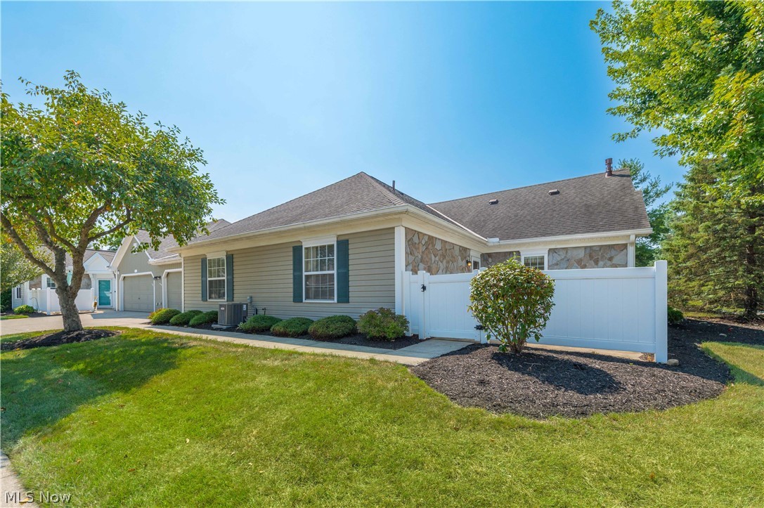 8222 Cyrus Lane Northfield OH 44067