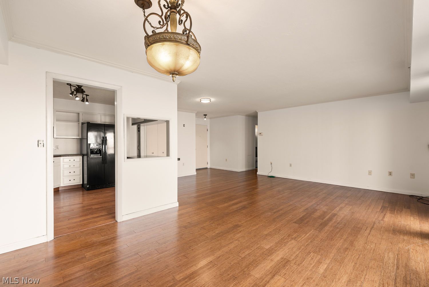 12550 Lake Avenue Lakewood OH 44107