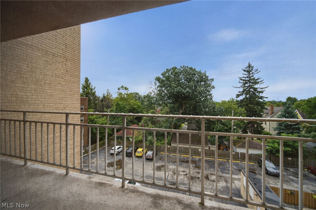 10301 Lake Avenue Cleveland OH 44102