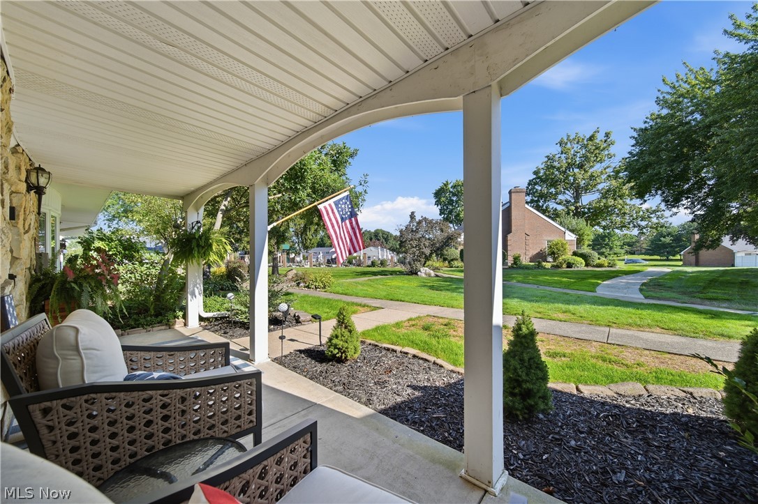 2137 Beechtree Drive Uniontown OH 44685
