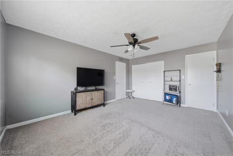 2137 Beechtree Drive Uniontown OH 44685