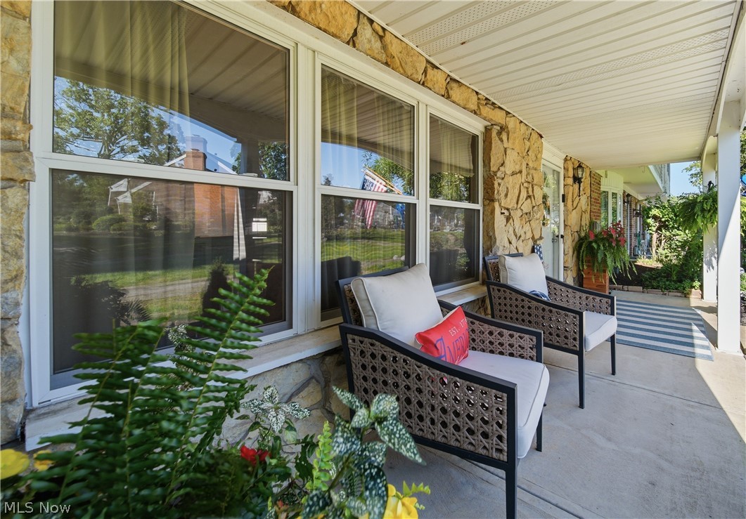 2137 Beechtree Drive Uniontown OH 44685