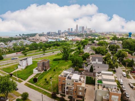 1311 W 54th Street Cleveland OH 44102