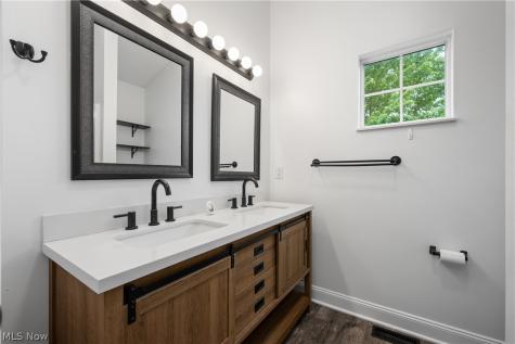 363 Casselberry Place Twinsburg OH 44087