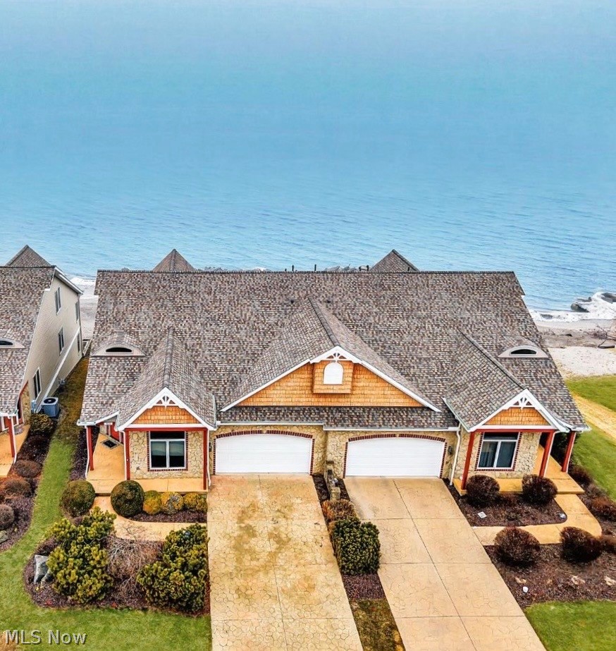 4319 Shore Drive Lorain OH 44053