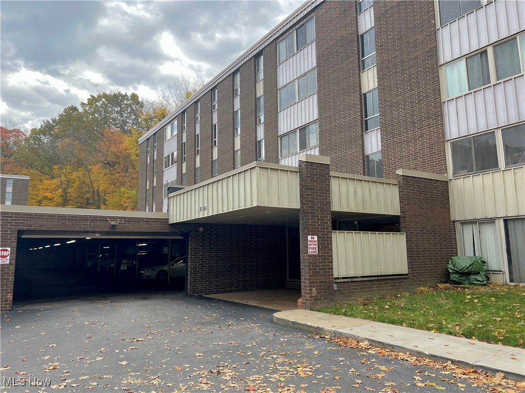 3068 Kent Road Stow OH 44224