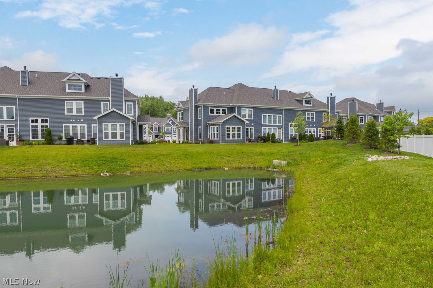 509 Port Side Drive Avon Lake OH 44012