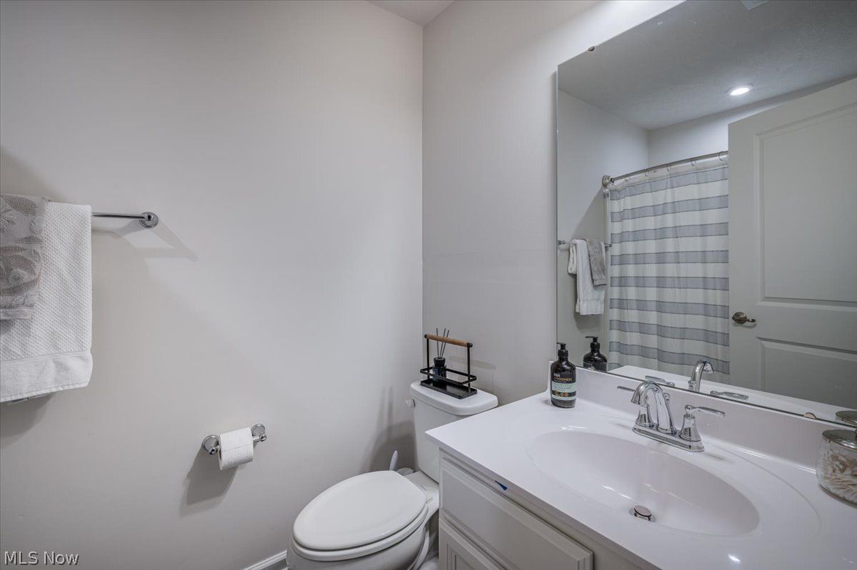 34579 Ethan Way Willoughby OH 44094
