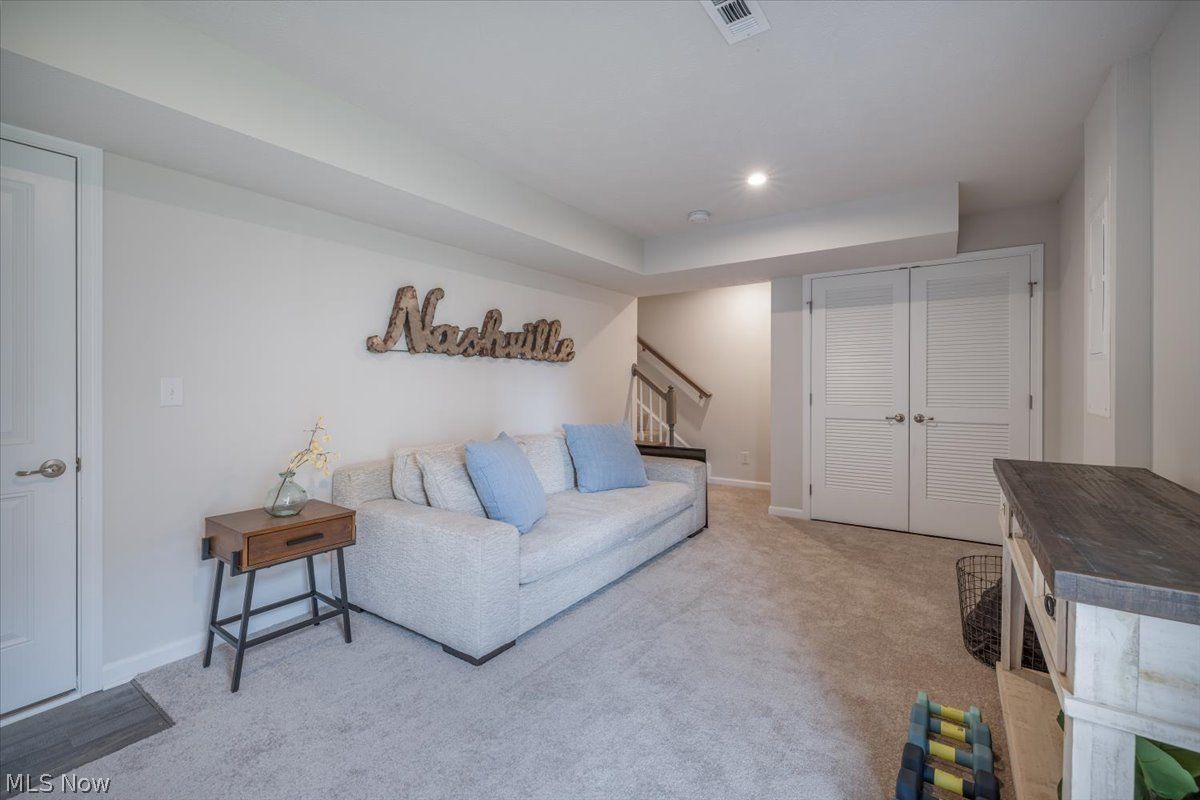 34579 Ethan Way Willoughby OH 44094