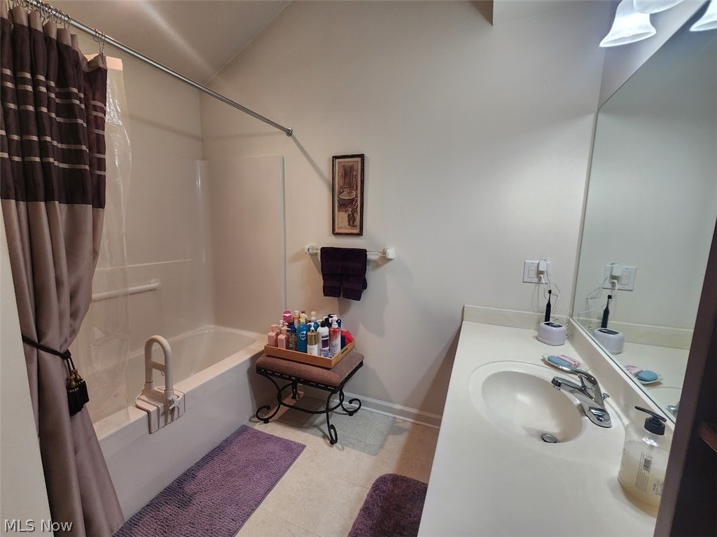 5227 Redford Drive Brunswick OH 44212