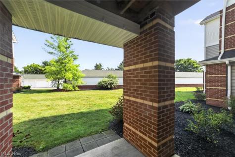23002 Chandlers Lane Olmsted Falls OH 44138