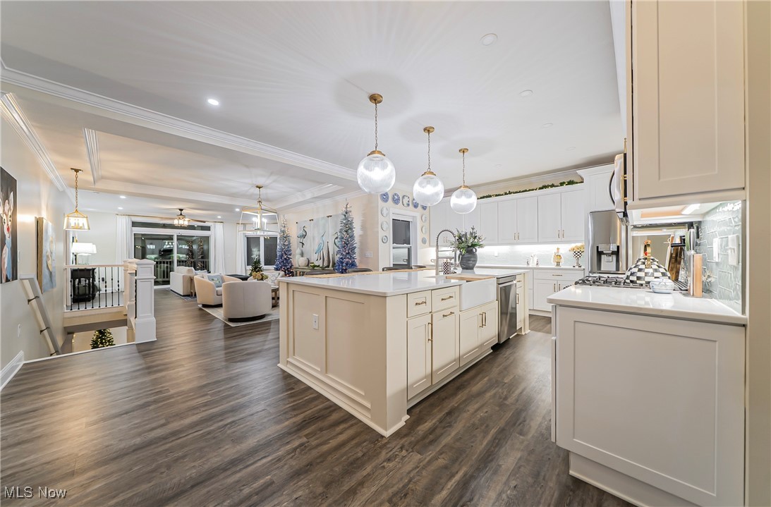 203 Whispering Shores Vermilion OH 44089