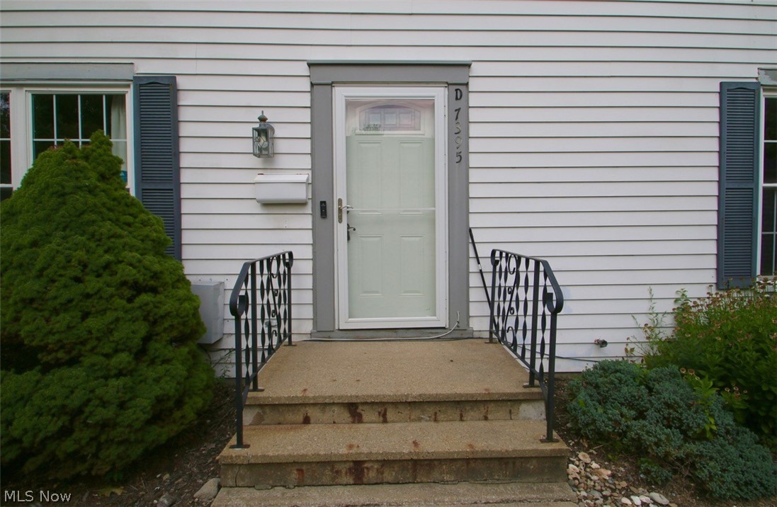 7395 Foxmill Road Mentor OH 44060