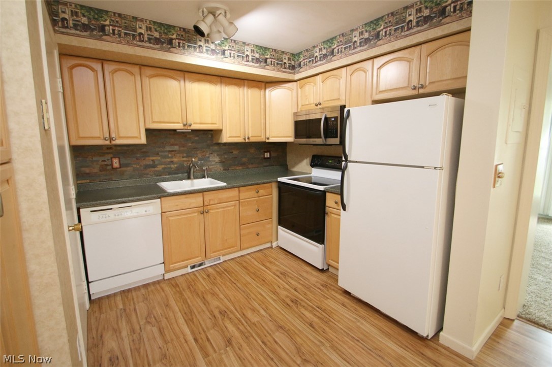 7395 Foxmill Road Mentor OH 44060