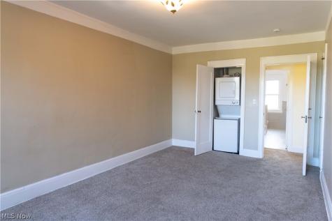 11426 Cedar Glen Parkway Cleveland OH 44106