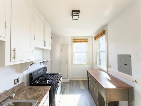 11426 Cedar Glen Parkway Cleveland OH 44106